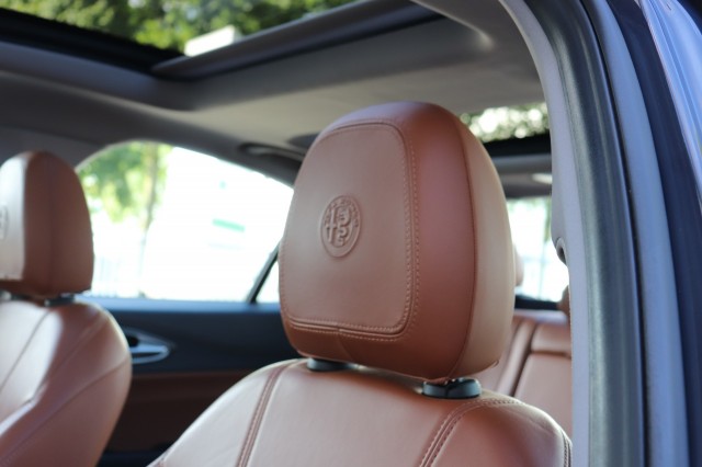 ALFA ROMEO GIULIA 2.0T SUPER AUT/PAN.DAK/LEER/NAVI/MEMORYSTOEL/STOELVERW./1E EIG, Carmix, OSS