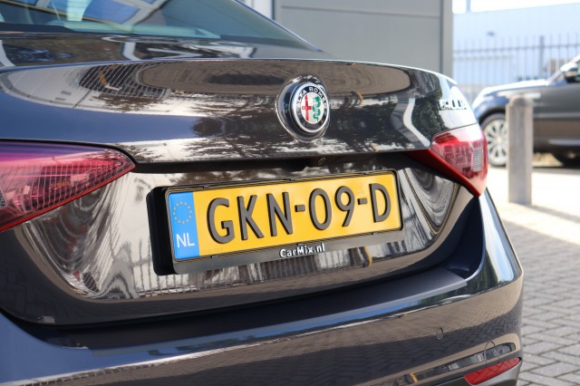 ALFA ROMEO GIULIA 2.0T SUPER AUT/PAN.DAK/LEER/NAVI/MEMORYSTOEL/STOELVERW./1E EIG, Carmix, OSS