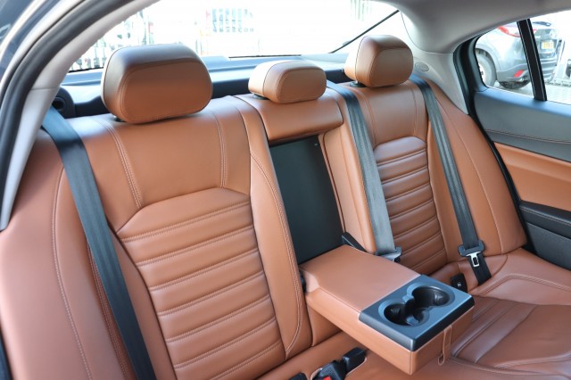 ALFA ROMEO GIULIA 2.0T SUPER AUT/PAN.DAK/LEER/NAVI/MEMORYSTOEL/STOELVERW./1E EIG, Carmix, OSS