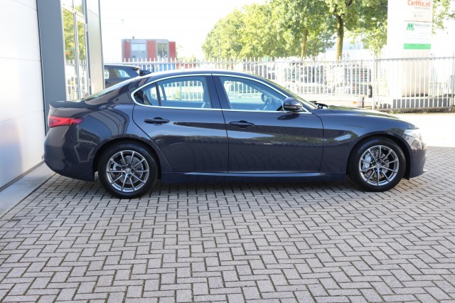 ALFA ROMEO GIULIA 2.0T SUPER AUT/PAN.DAK/LEER/NAVI/MEMORYSTOEL/STOELVERW./1E EIG, Carmix, OSS