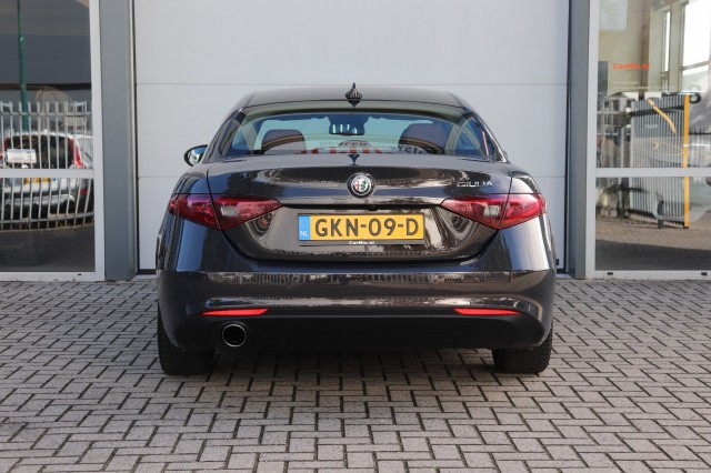 ALFA ROMEO GIULIA 2.0T SUPER AUT/PAN.DAK/LEER/NAVI/MEMORYSTOEL/STOELVERW./1E EIG, Carmix, OSS