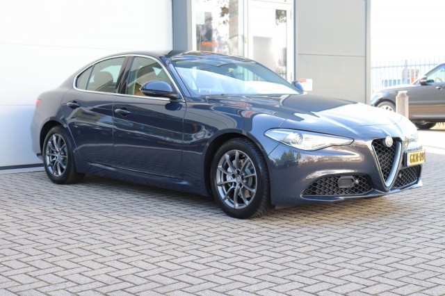 ALFA ROMEO GIULIA 2.0T SUPER AUT/PAN.DAK/LEER/NAVI/MEMORYSTOEL/STOELVERW./1E EIG, Carmix, OSS