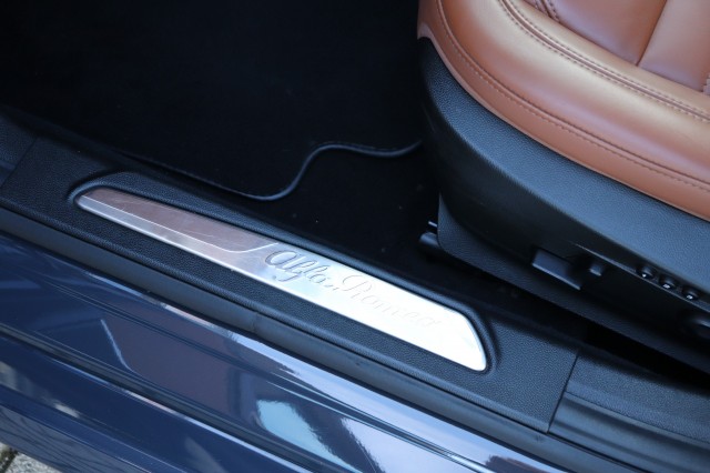 ALFA ROMEO GIULIA 2.0T SUPER AUT/PAN.DAK/LEER/NAVI/MEMORYSTOEL/STOELVERW./1E EIG, Carmix, OSS