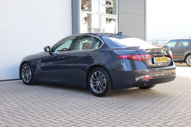 ALFA ROMEO GIULIA 2.0T SUPER AUT/PAN.DAK/LEER/NAVI/MEMORYSTOEL/STOELVERW./1E EIG, Carmix, OSS
