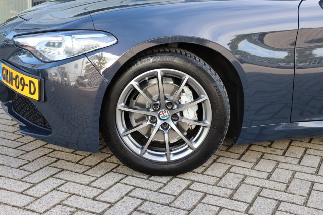 ALFA ROMEO GIULIA 2.0T SUPER AUT/PAN.DAK/LEER/NAVI/MEMORYSTOEL/STOELVERW./1E EIG, Carmix, OSS