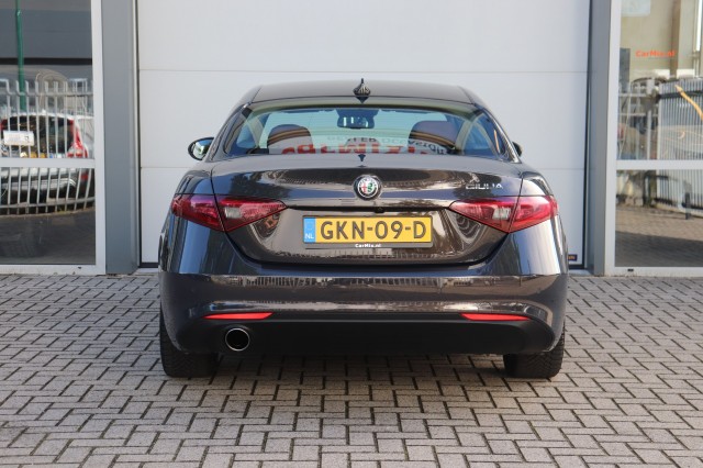 ALFA ROMEO GIULIA 2.0T SUPER AUT/PAN.DAK/LEER/NAVI/MEMORYSTOEL/STOELVERW./1E EIG, Carmix, OSS