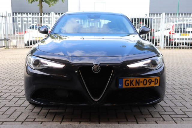 ALFA ROMEO GIULIA 2.0T SUPER AUT/PAN.DAK/LEER/NAVI/MEMORYSTOEL/STOELVERW./1E EIG, Carmix, OSS