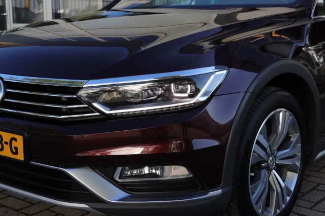 VOLKSWAGEN PASSAT ALLTRACK 2.0 BITDI 4Motion HIGHL. DSG/MASSAGE/PAN.DAK/DEALERONDERH., Carmix, OSS