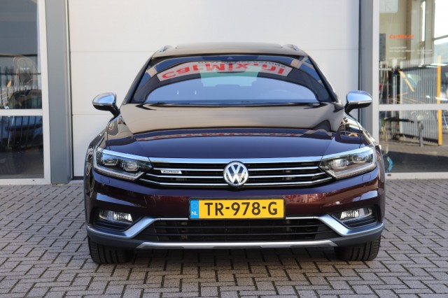 VOLKSWAGEN PASSAT ALLTRACK 2.0 BITDI 4Motion HIGHL. DSG/MASSAGE/PAN.DAK/DEALERONDERH., Carmix, OSS