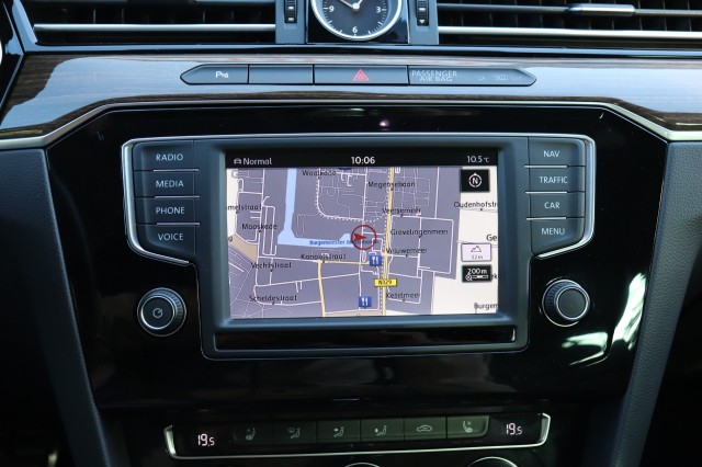 VOLKSWAGEN PASSAT ALLTRACK 2.0 BITDI 4Motion HIGHL. DSG/MASSAGE/PAN.DAK/DEALERONDERH., Carmix, OSS