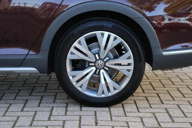 VOLKSWAGEN PASSAT ALLTRACK 2.0 BITDI 4Motion HIGHL. DSG/MASSAGE/PAN.DAK/DEALERONDERH., Carmix, OSS