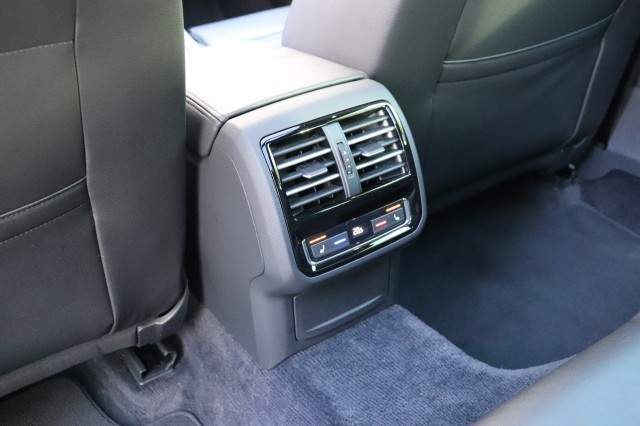 VOLKSWAGEN PASSAT ALLTRACK 2.0 BITDI 4Motion HIGHL. DSG/MASSAGE/PAN.DAK/DEALERONDERH., Carmix, OSS