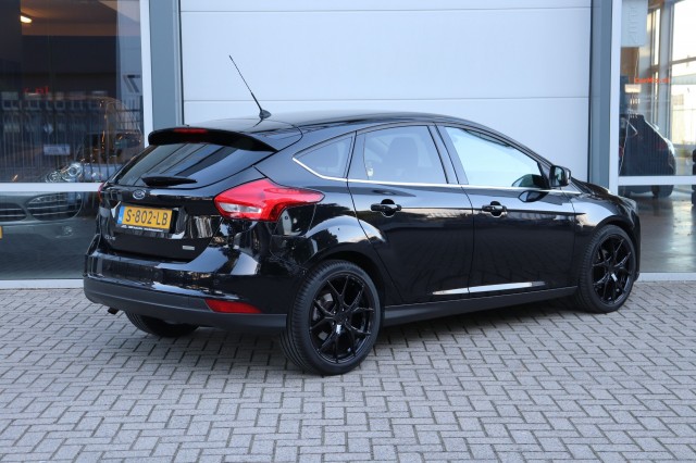 FORD FOCUS 1.0 125PK 6-BAK TITANIUM/NAVI/CLIMA/CRUISE/STOEL&STUURVERW./18, Carmix, OSS