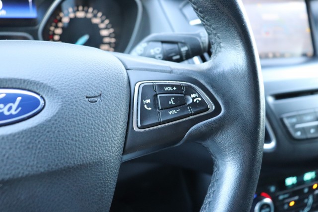FORD FOCUS 1.0 125PK 6-BAK TITANIUM/NAVI/CLIMA/CRUISE/STOEL&STUURVERW./18, Carmix, OSS
