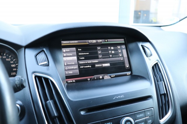 FORD FOCUS 1.0 125PK 6-BAK TITANIUM/NAVI/CLIMA/CRUISE/STOEL&STUURVERW./18, Carmix, OSS