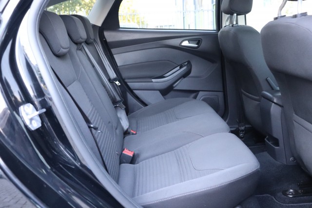 FORD FOCUS 1.0 125PK 6-BAK TITANIUM/NAVI/CLIMA/CRUISE/STOEL&STUURVERW./18, Carmix, OSS