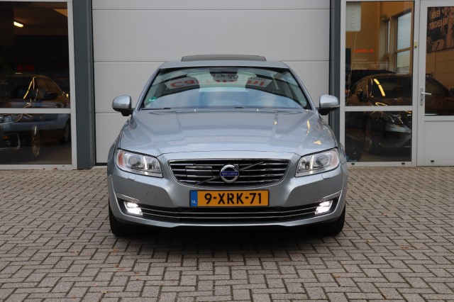 VOLVO V70 2.0 T5 NORDIC+, Carmix, OSS