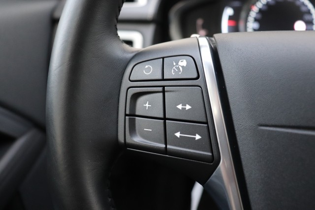 VOLVO V70 2.0 T5 NORDIC+, Carmix, OSS