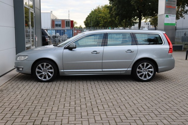 VOLVO V70 2.0 T5 NORDIC+, Carmix, OSS