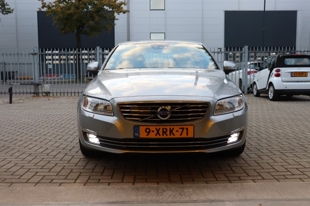 VOLVO V70 2.0 T5 NORDIC+, Carmix, OSS