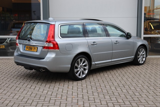 VOLVO V70 2.0 T5 NORDIC+, Carmix, OSS
