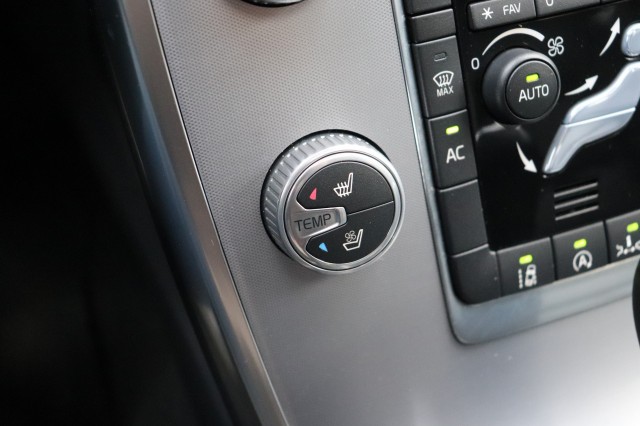 VOLVO V70 2.0 T5 NORDIC+, Carmix, OSS