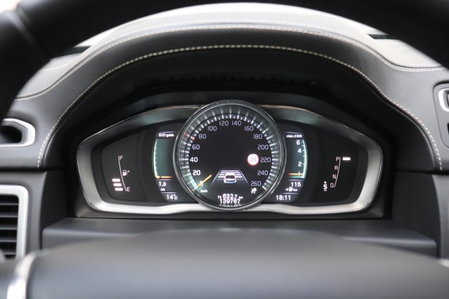 VOLVO V70 2.0 T5 NORDIC+, Carmix, OSS