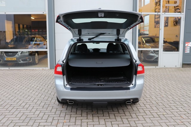 VOLVO V70 2.0 T5 NORDIC+, Carmix, OSS