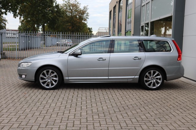 VOLVO V70 2.0 T5 NORDIC+, Carmix, OSS