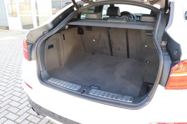 BMW X4 XDRIVE20I HIGH EXEC., Carmix, OSS