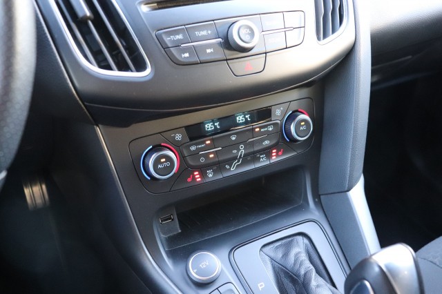 FORD FOCUS WAGON 1.5 ST-LINE 182PK AUT/A.CarPlay/18/86dkm, Carmix, OSS