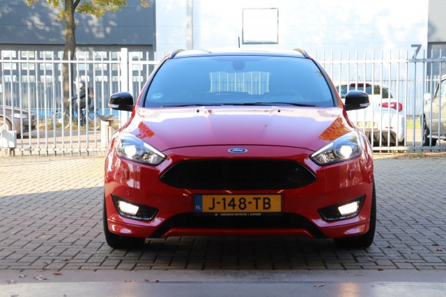 FORD FOCUS WAGON 1.5 ST-LINE 182PK AUT/A.CarPlay/18/86dkm, Carmix, OSS