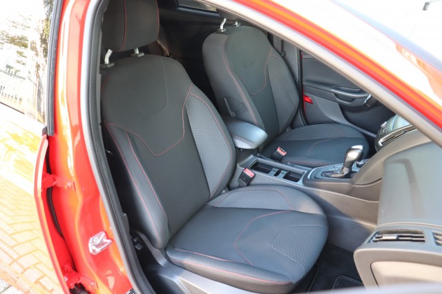 FORD FOCUS WAGON 1.5 ST-LINE 182PK AUT/A.CarPlay/18/86dkm, Carmix, OSS