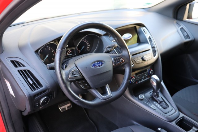 FORD FOCUS WAGON 1.5 ST-LINE 182PK AUT/A.CarPlay/18/86dkm, Carmix, OSS