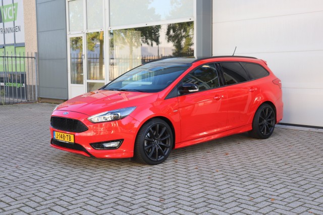 FORD FOCUS WAGON 1.5 ST-LINE 182PK AUT/A.CarPlay/18/86dkm, Carmix, OSS