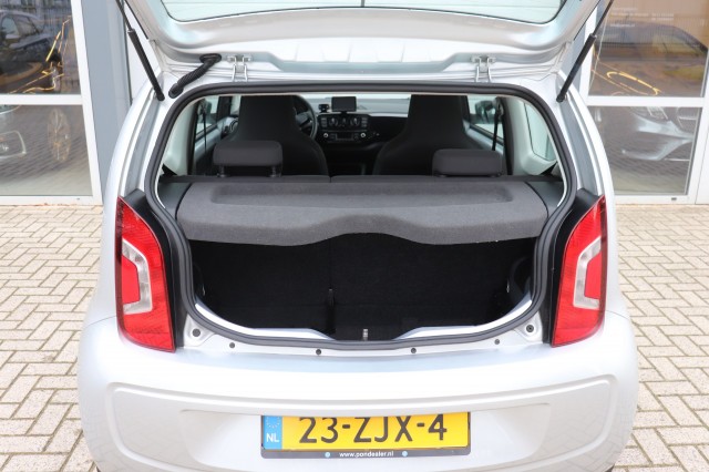 VOLKSWAGEN UP 1.0 MOVE UP! BLUEM./AIRCO/NAVI/15/ORIG.NL, Carmix, OSS