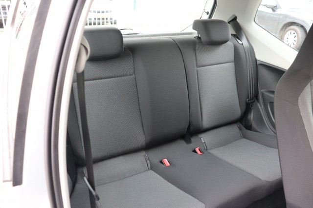 VOLKSWAGEN UP 1.0 MOVE UP! BLUEM./AIRCO/NAVI/15/ORIG.NL, Carmix, OSS