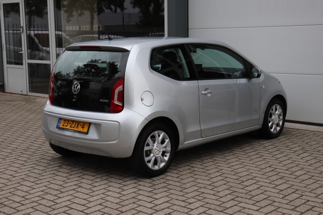 VOLKSWAGEN UP 1.0 MOVE UP! BLUEM./AIRCO/NAVI/15/ORIG.NL, Carmix, OSS