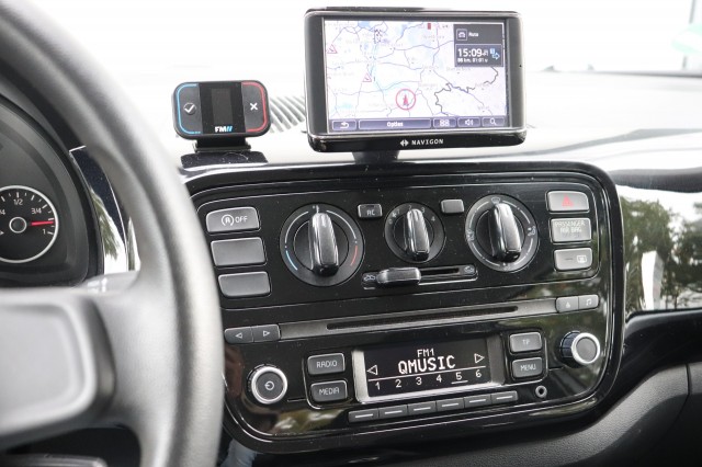 VOLKSWAGEN UP 1.0 MOVE UP! BLUEM./AIRCO/NAVI/15/ORIG.NL, Carmix, OSS