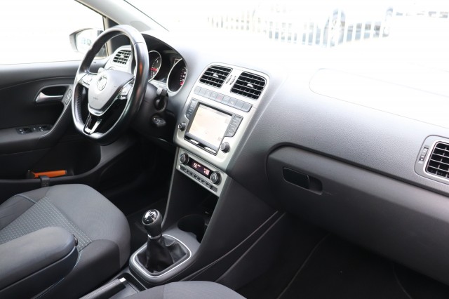 VOLKSWAGEN POLO 1.4 TDI BLUEMOTION/LED/XENON/NAVI/CLIMA/CRUISE/PDC/ORIG.NL, Carmix, OSS