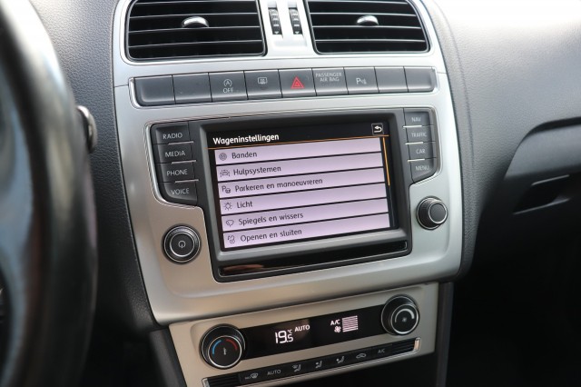 VOLKSWAGEN POLO 1.4 TDI BLUEMOTION/LED/XENON/NAVI/CLIMA/CRUISE/PDC/ORIG.NL, Carmix, OSS