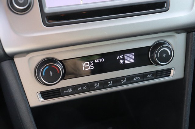 VOLKSWAGEN POLO 1.4 TDI BLUEMOTION/LED/XENON/NAVI/CLIMA/CRUISE/PDC/ORIG.NL, Carmix, OSS