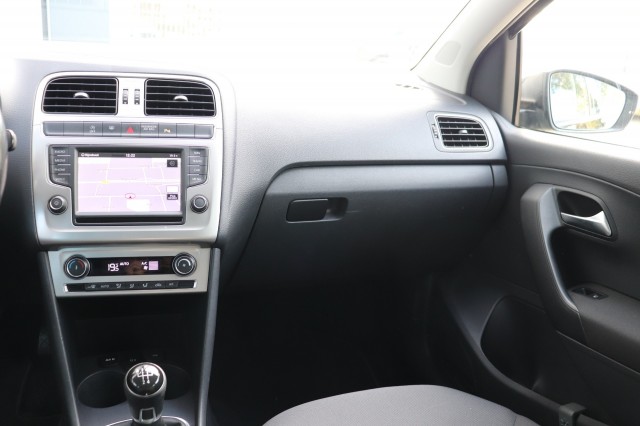 VOLKSWAGEN POLO 1.4 TDI BLUEMOTION/LED/XENON/NAVI/CLIMA/CRUISE/PDC/ORIG.NL, Carmix, OSS