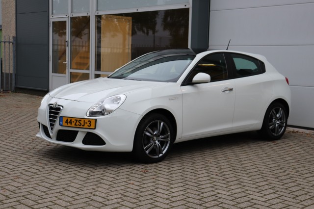 ALFA ROMEO GIULIETTA 1.4 T PROGRESSION, Carmix, OSS
