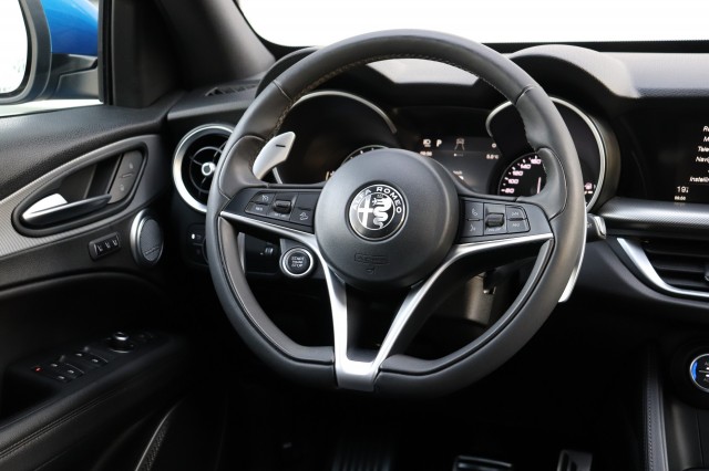 ALFA ROMEO STELVIO 2.0 T AWD Q4 280PK/PAN.DAK/H.KARDON/ORIG.NL/SPORTST/20, Carmix, OSS