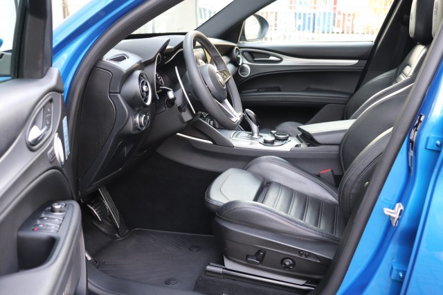 ALFA ROMEO STELVIO 2.0 T AWD Q4 280PK/PAN.DAK/H.KARDON/ORIG.NL/SPORTST/20, Carmix, OSS