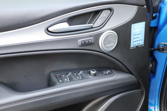 ALFA ROMEO STELVIO 2.0 T AWD Q4 280PK/PAN.DAK/H.KARDON/ORIG.NL/SPORTST/20, Carmix, OSS