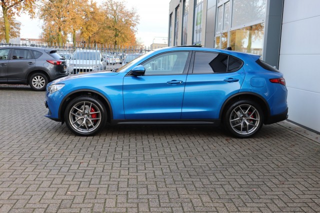 ALFA ROMEO STELVIO 2.0 T AWD Q4 280PK/PAN.DAK/H.KARDON/ORIG.NL/SPORTST/20, Carmix, OSS