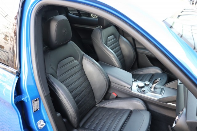 ALFA ROMEO STELVIO 2.0 T AWD Q4 280PK/PAN.DAK/H.KARDON/ORIG.NL/SPORTST/20, Carmix, OSS