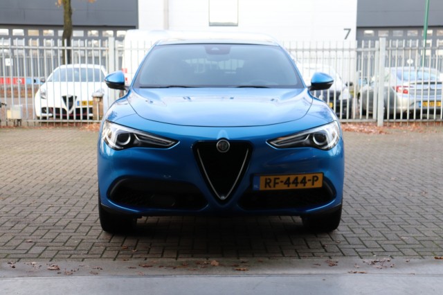 ALFA ROMEO STELVIO 2.0 T AWD Q4 280PK/PAN.DAK/H.KARDON/ORIG.NL/SPORTST/20, Carmix, OSS